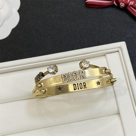 Wholesale Fashion High Quality Bracelet DIR XY #A1820