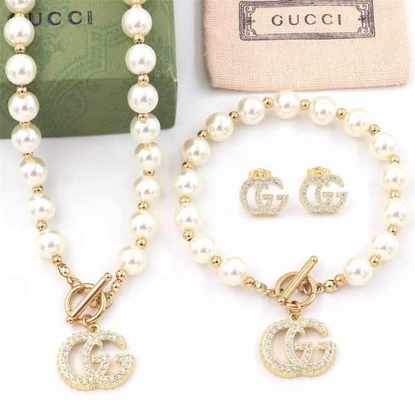 Wholesale Fashion Necklace and Bracelet and Earring Set GUI #A5618