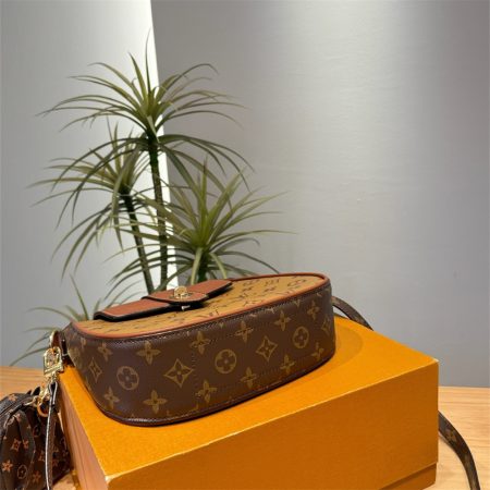 High quality shoulder bag size:23*20cm LOV #Z0730 - Image 4