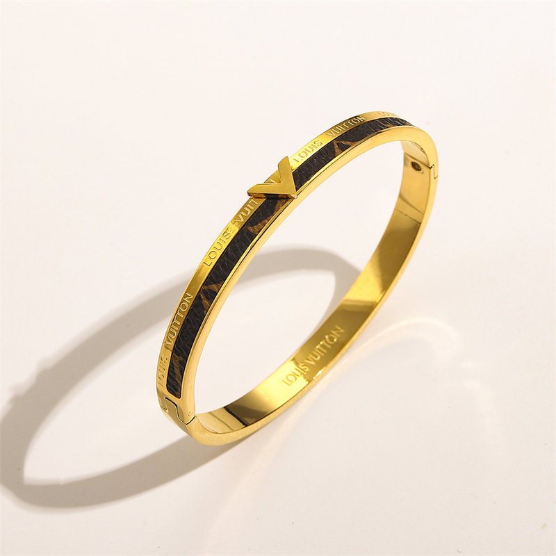 Wholesale Fashion Bracelet LOV TG #A2576 - Image 1