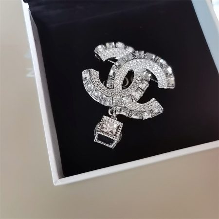 Wholesale Fashion Brooch CHL KE #A5602