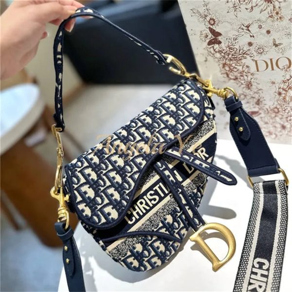 1 set fashion casual shoes & shoulder bag free shipping DIR #19928