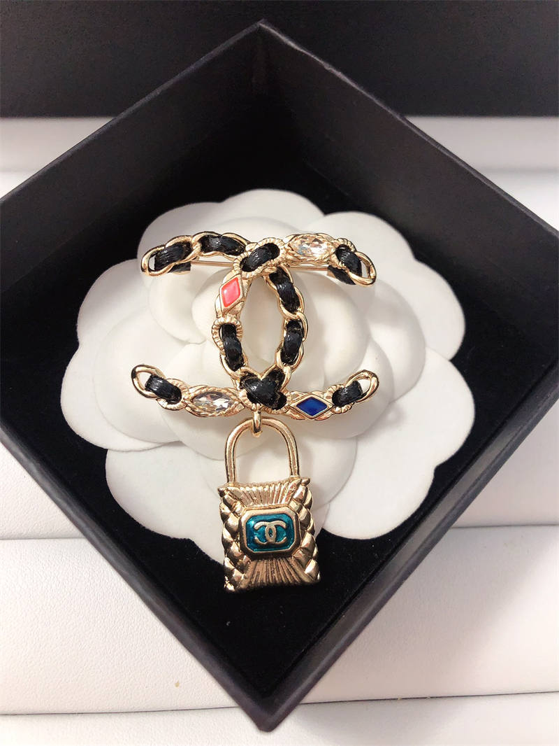 Wholesale Fashion Brooch CHL #A0666 - Image 1