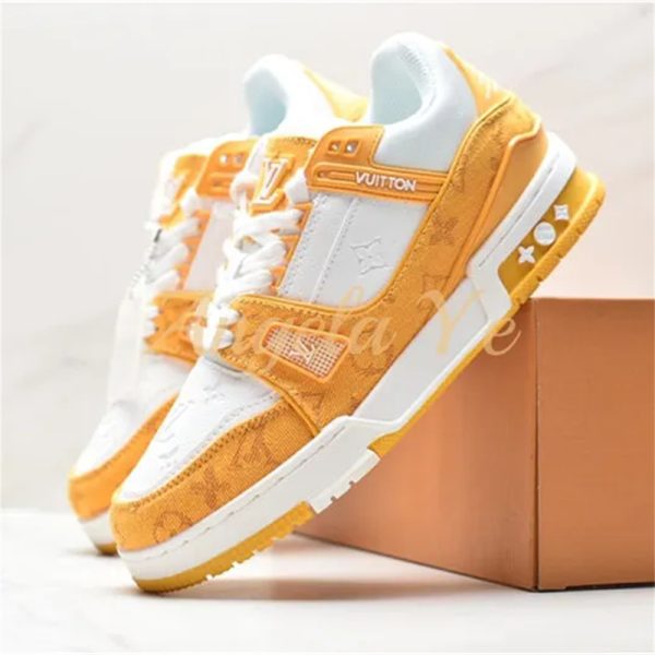 High quality sneaker with box size:5-11 free shipping LOV #20466