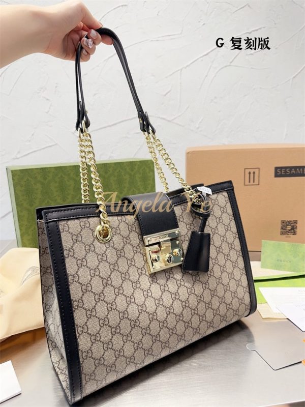 High quality Tote Bag size:35*24cm GUI #20737