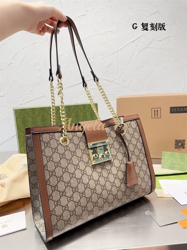 High quality Tote Bag size:35*24cm GUI #20737