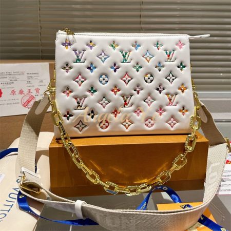 High quality shoulder coussin bag size:26*20cm LOV #23111 - Image 4