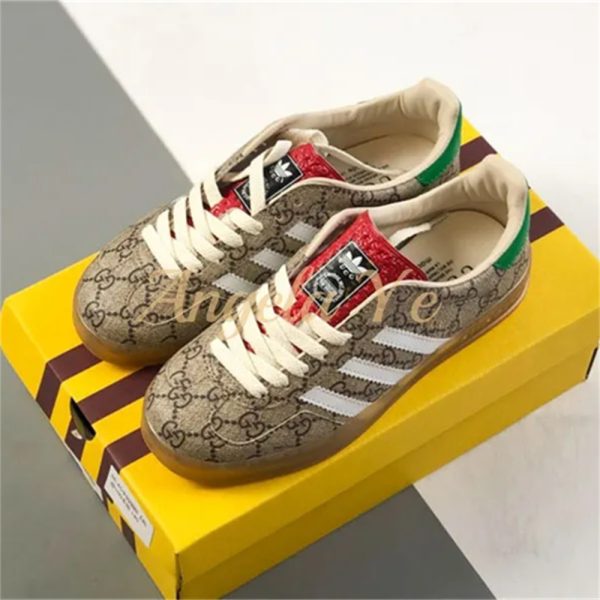 Top quality  sneaker shoes size:5-11 with box free shipping  ADI #23493