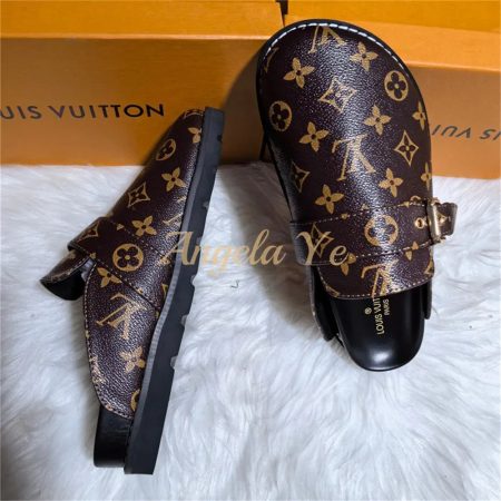 High quality couple slide slipper size:5-11 with box LOV #24084 - Image 3