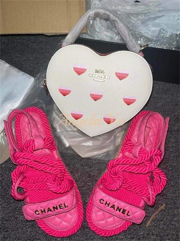 1 set fashion sandals & shoulder bag free shipping CHL Valentine's Day #24913