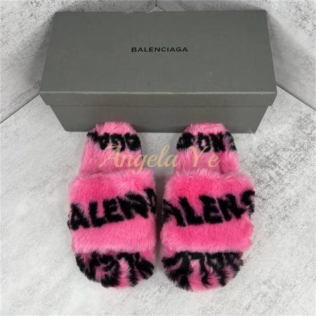 Wholesale  Fluffy slipper for Women Size:5-11 with box BAA #25061 - Image 2