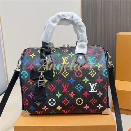 1 set fashion slippers & handle bag free shipping LOV #26071 - Image 2