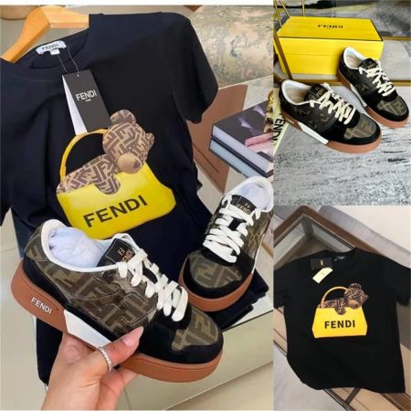 1 set fashion casual shoes & T-shirt free shipping FEI #26193