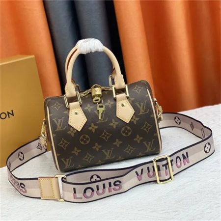 1 set fashion slipper & shoulder bag free shipping LOV #26234 - Image 2