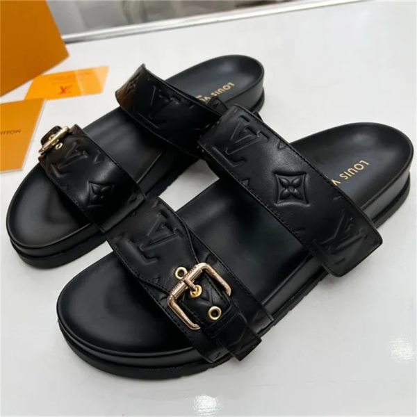 1 set fashion slipper & backpack free shipping LOV #26450