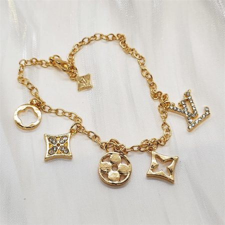 Wholesale Fashion bracelet LOV #A0613
