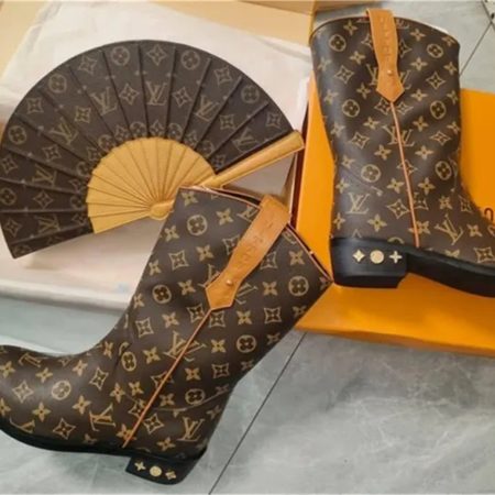 High quality casual boots & shoulder fan bag free shipping LOV #26506