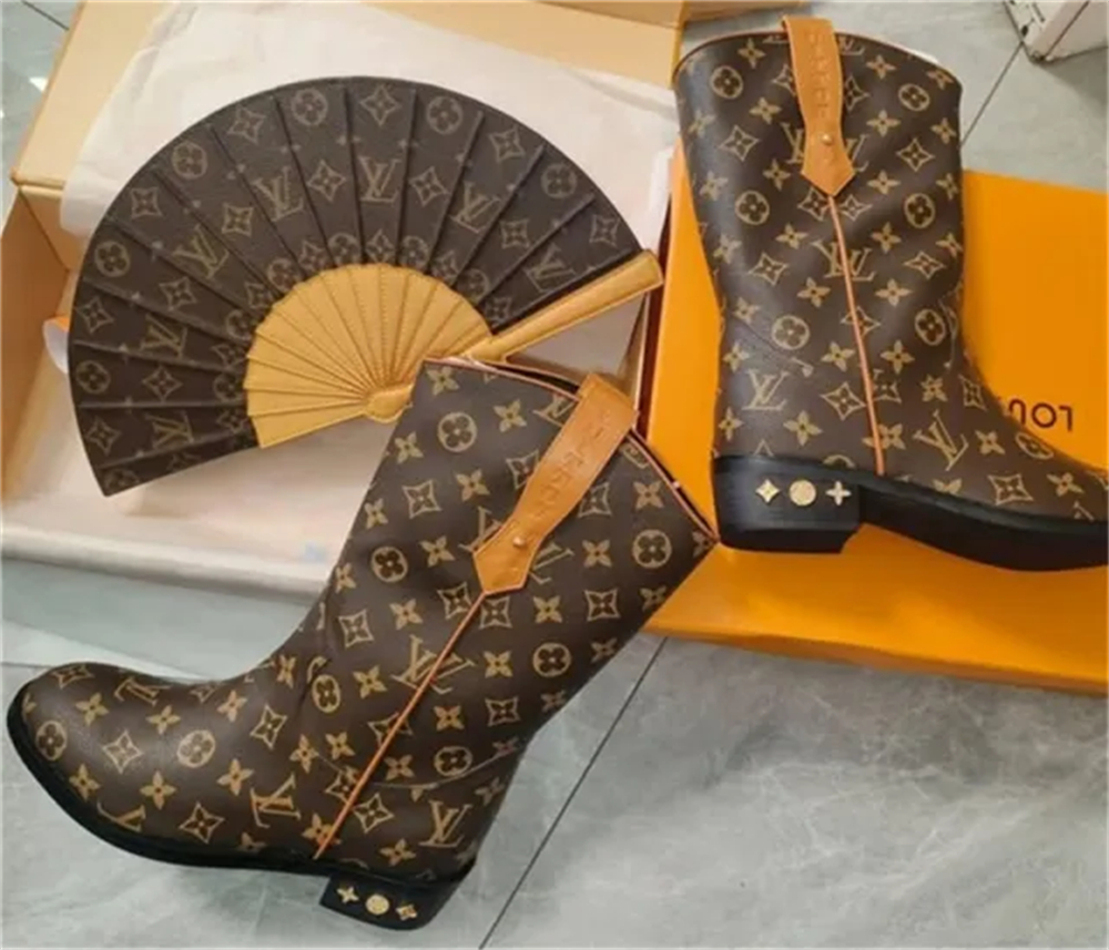 High quality casual boots & shoulder fan bag free shipping LOV #26506 - Image 1