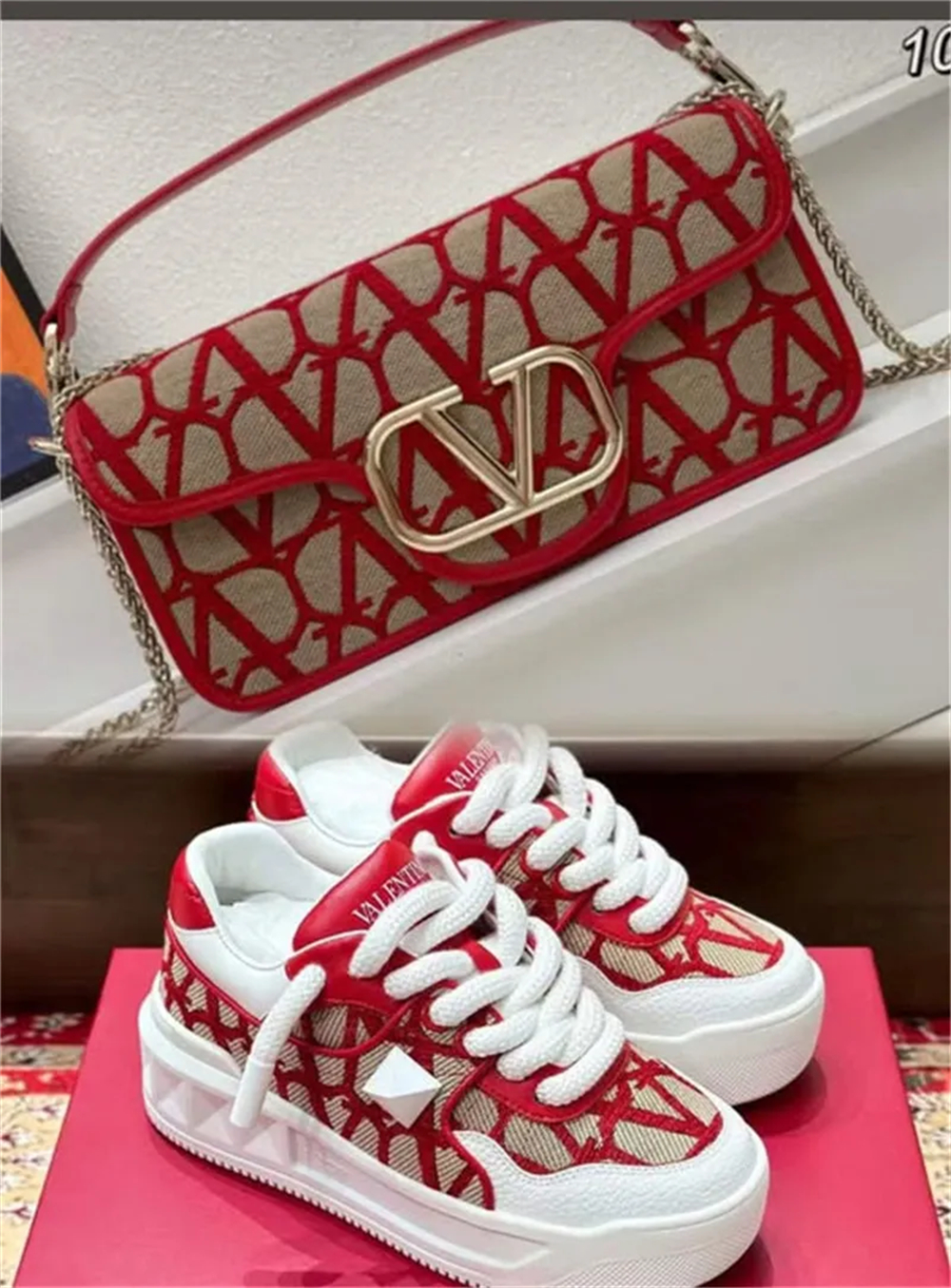 High quality sneaker & shoulder bag free shipping VAL #26586 - Image 1