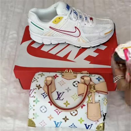 1 set fashion sport shoes & handbag free shipping LOV #26870