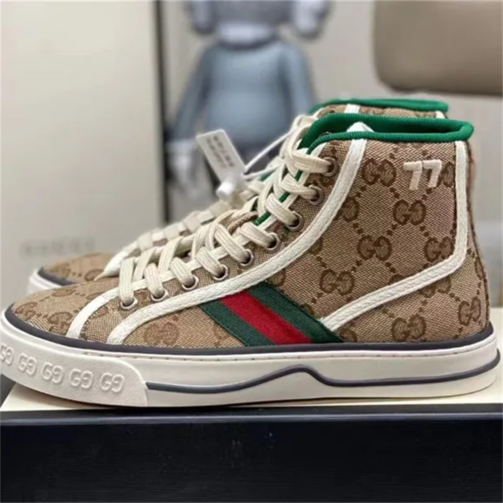 1 set fashion sneakers & handbag free shipping GUI #26986 - Image 3