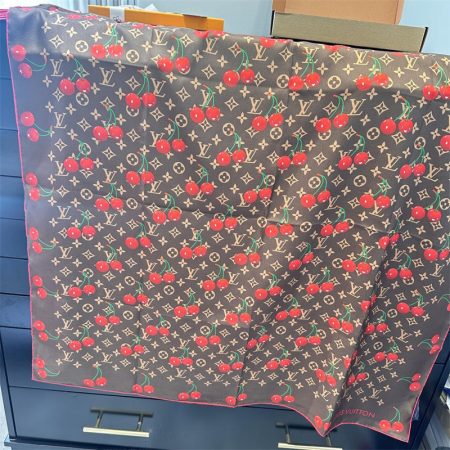 Wholesale Silk scarf size:90*90cm LOV HD #27136 - Image 2