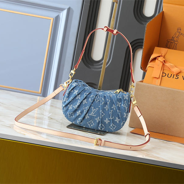 High quality denim shoulder bag size:21*15*7cm LOV JW #27161 - Image 4