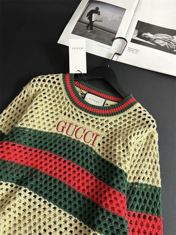 High quality sweater size:S-XL GUI PDD #27200