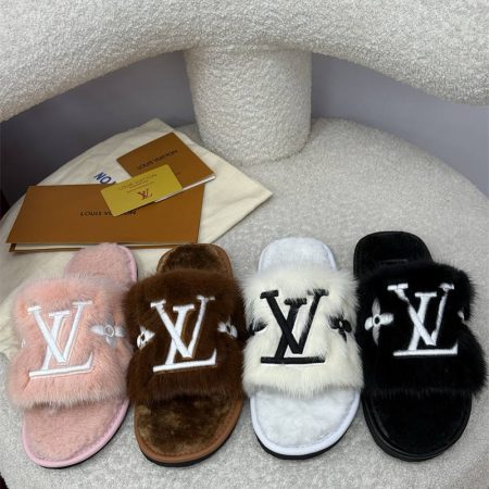 Top quality fashion Fuzzy Slipper size:5-11 with box LOV 618 #27247 - Image 4