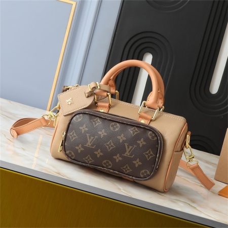 Top quality Handbag size:25*15*11cm LOV CM #28048