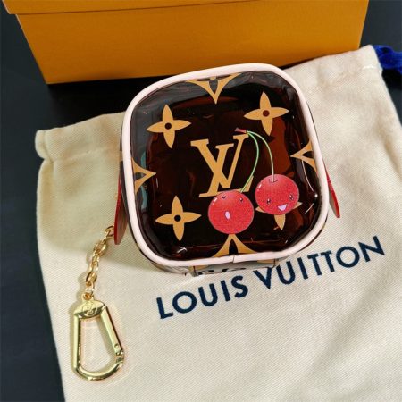 High quality key chain(with box) LOV WW #28052