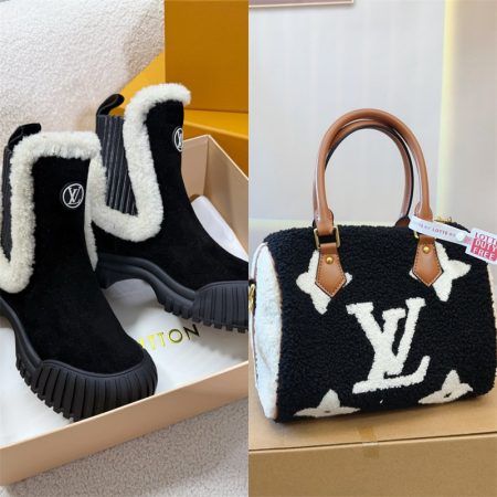 High quality plush boots & bag set free shipping LOV #28145