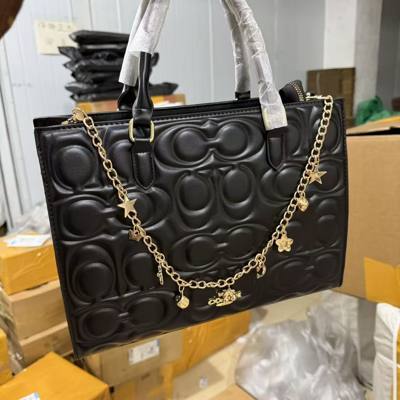 Wholesale fashion tote bag  COH #28164 - Image 2