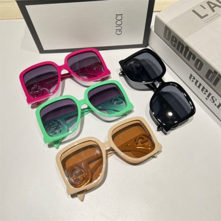 Wholesale sunglasses with box GUI JS #29041 - Image 3
