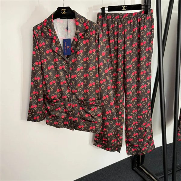 High quality casual suit for women size:S-XL LOV #29095