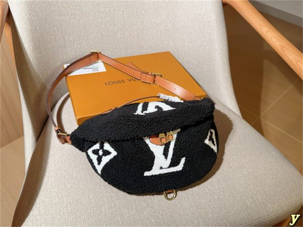 High quality fashion waist bag size:34*20cm LOV #29158