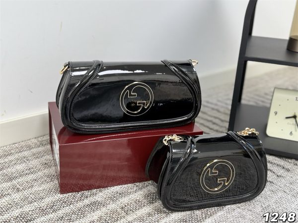 High quality shoulder bag size:22cm/29cm GUI #29164