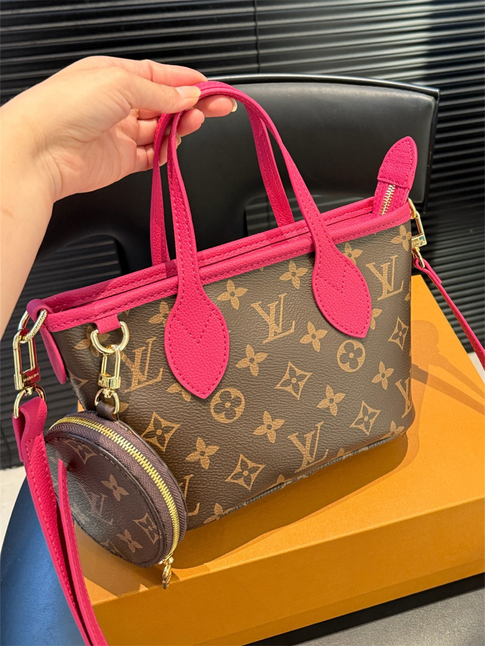 High quality mini Tote bag size:18*14cm LOV #29176 - Image 2