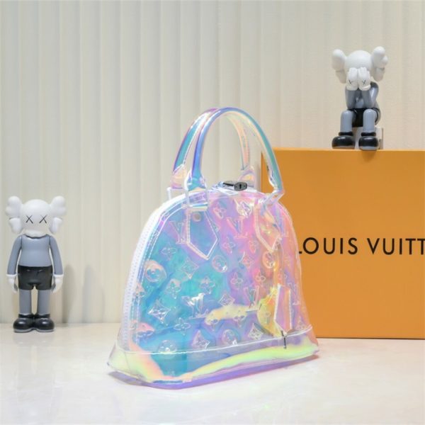 Top quality shell bag size:25*19cm LOV #29206
