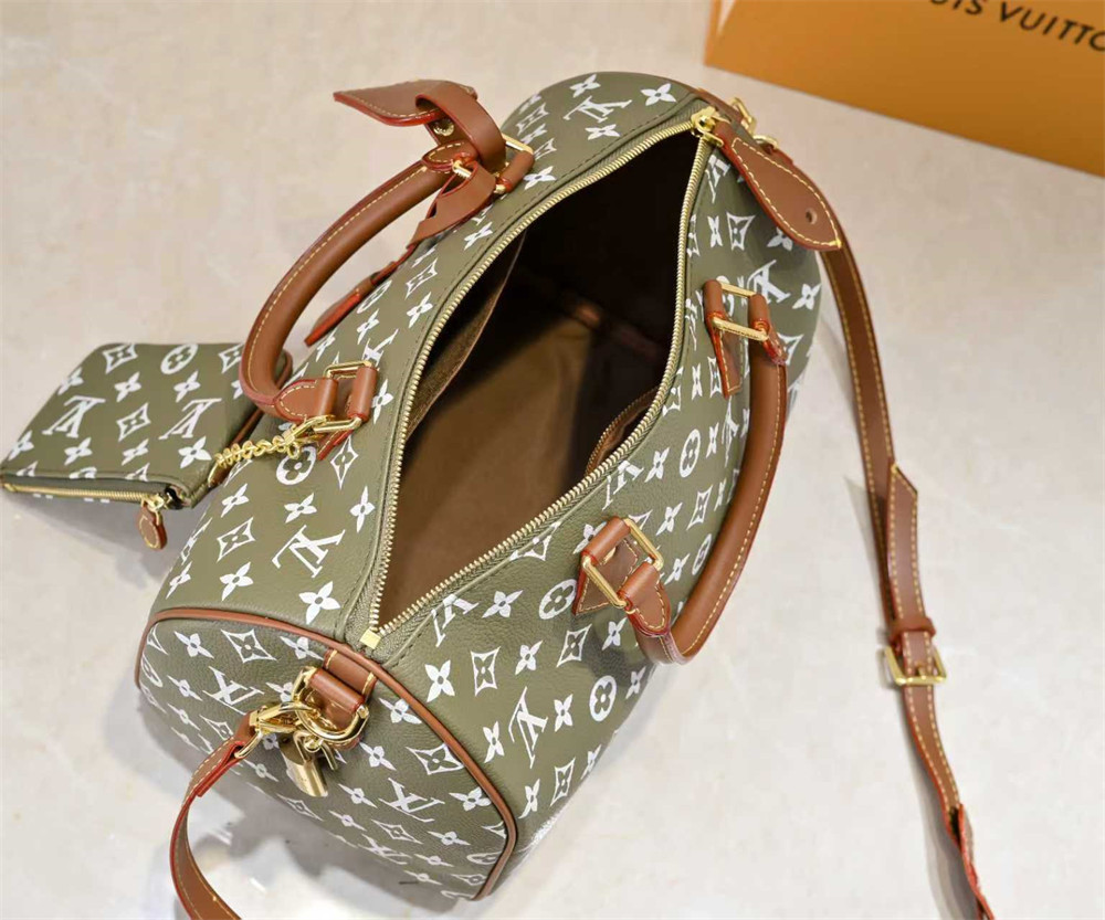 High quality leather handbag speedy size:25*15cmcm LOV #29224 - Image 6
