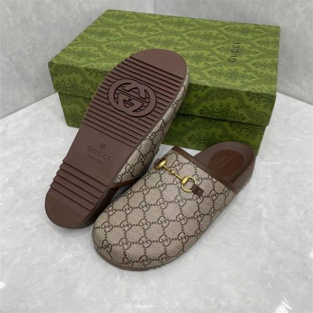 High quality couple slippers size:5-12 with box GUI #29236 - Image 3