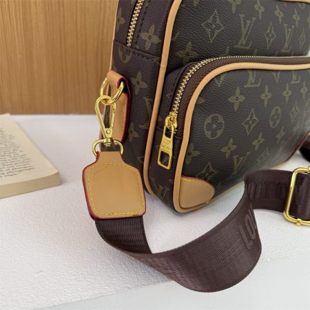 Wholesale messenger bag size:25*19*11cm LOV #29319 - Image 4