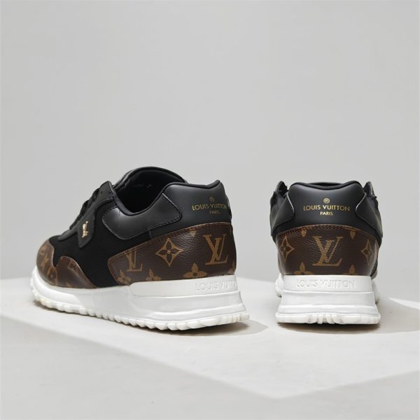 High quality sneaker size:7-11 with box free shipping LOV #29374 - Image 3