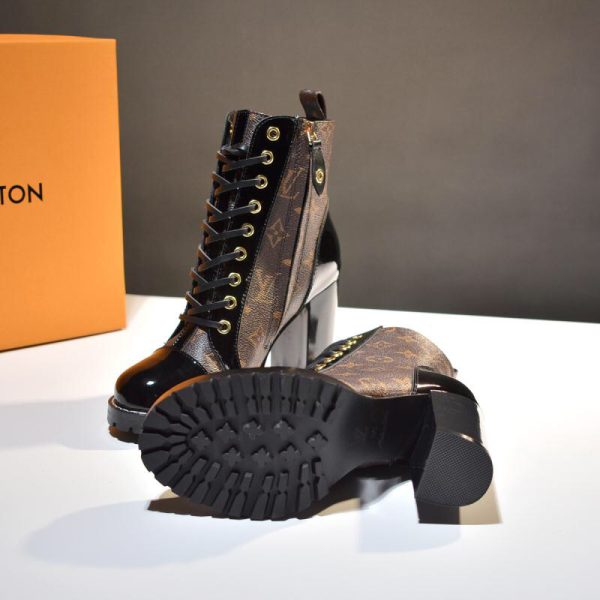 High quality boots size:5-11 with box free shipping LOV #29329