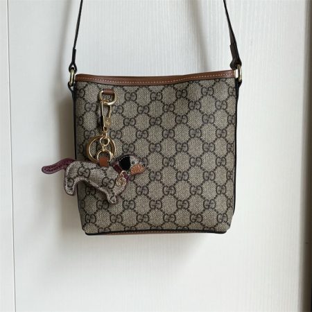 Top quality shoulder bag size:33*23*4cm GUI #29333 - Image 2