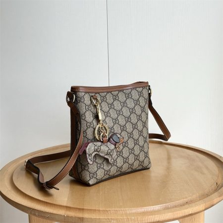Top quality shoulder bag size:33*23*4cm GUI #29333 - Image 3