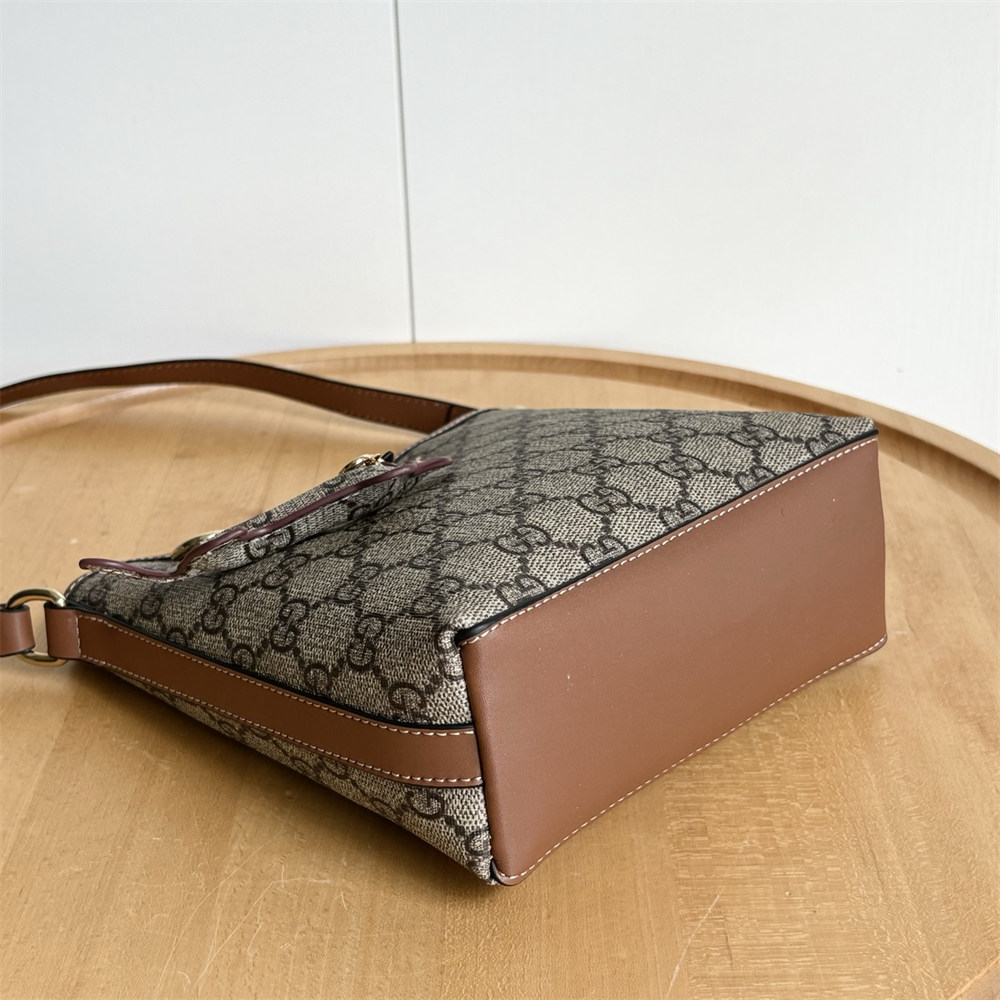 Top quality shoulder bag size:33*23*4cm GUI #29333 - Image 4