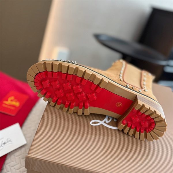 High quality boots size:5-10 with box free shipping CLN #29338