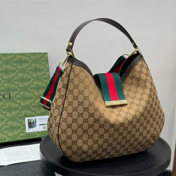 High quality shoulder bag size:41*32cm GUI #29367 - Image 2
