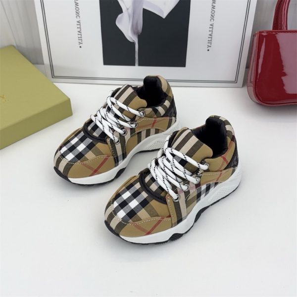 High quality sneaker for kid size:9c-3Y BUY #29401